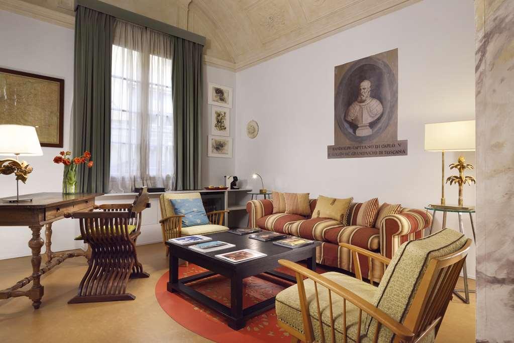 Leone Blu Suites | Una Esperienze Φλωρεντία Δωμάτιο φωτογραφία