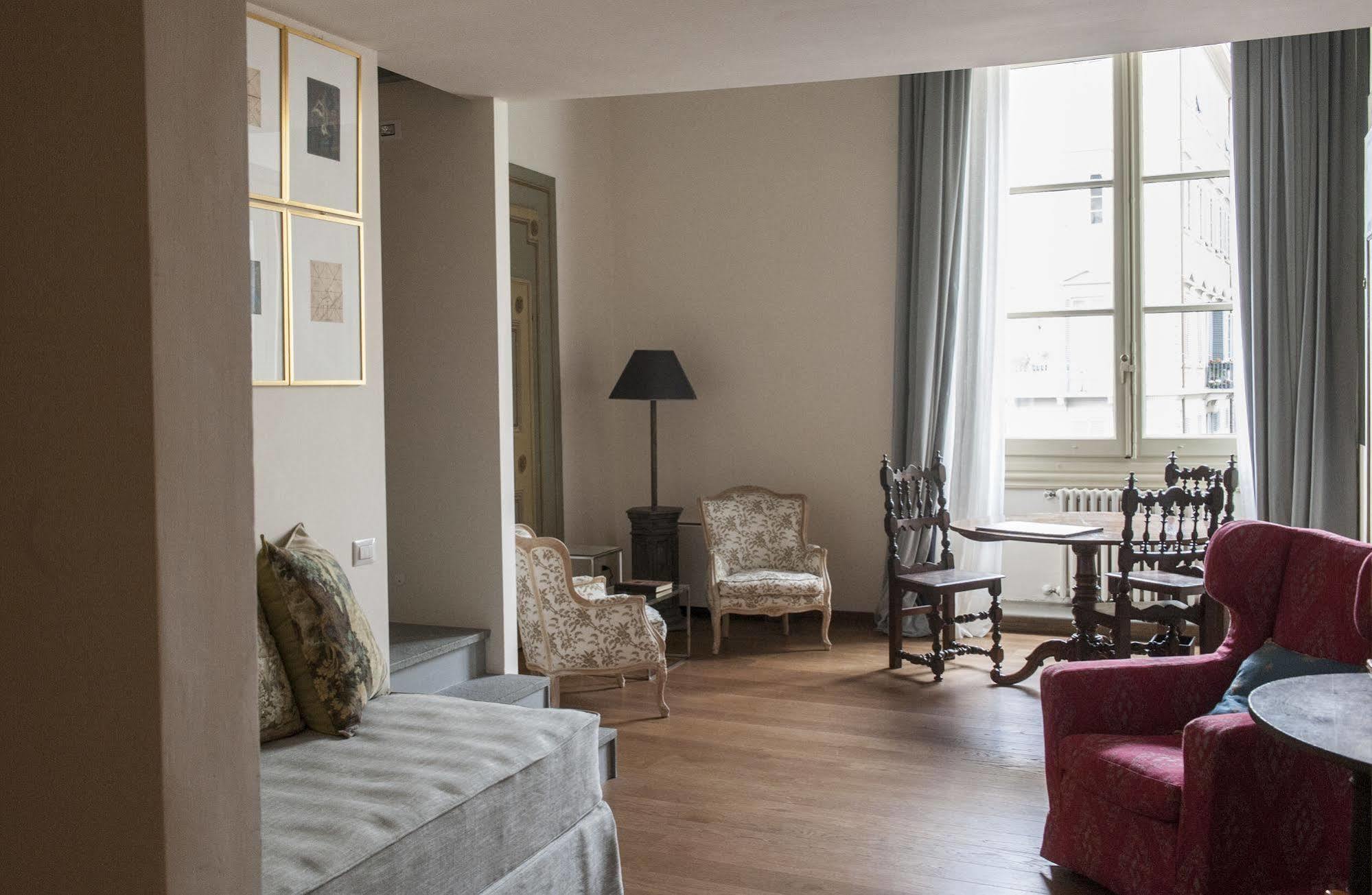 Leone Blu Suites | Una Esperienze Φλωρεντία Εξωτερικό φωτογραφία